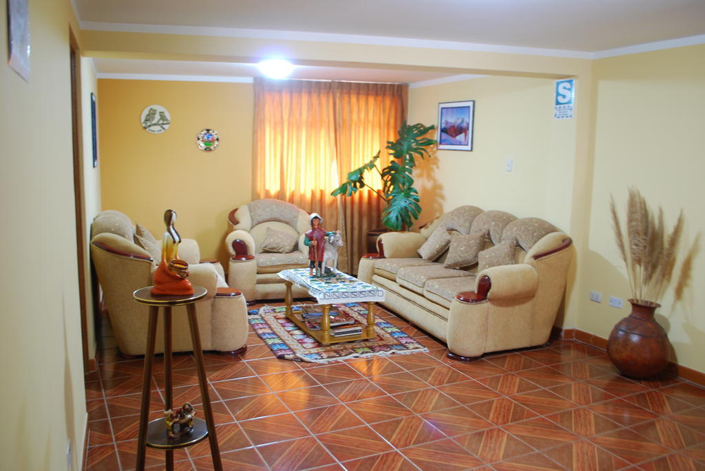 Morales Guest House อัวรัซ ภายนอก รูปภาพ