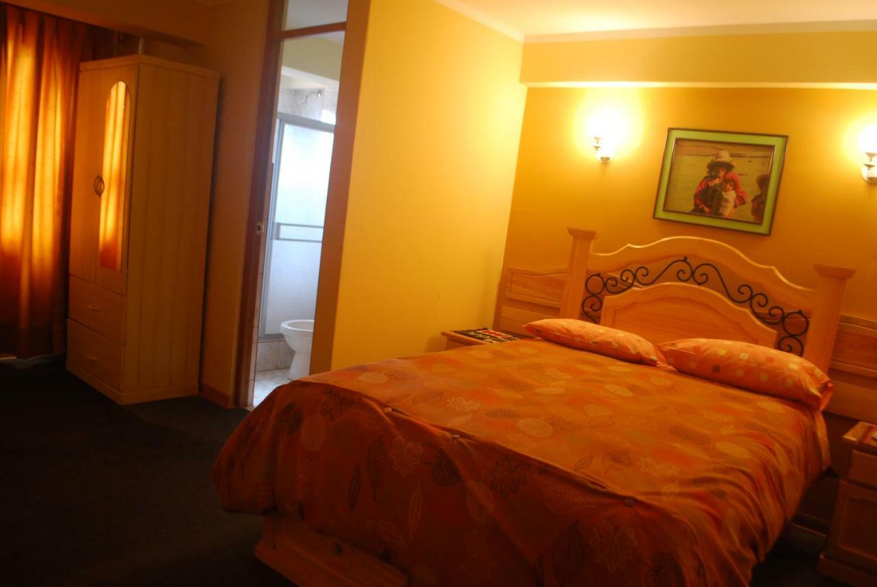 Morales Guest House อัวรัซ ภายนอก รูปภาพ