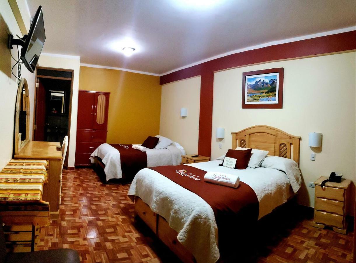 Morales Guest House อัวรัซ ภายนอก รูปภาพ