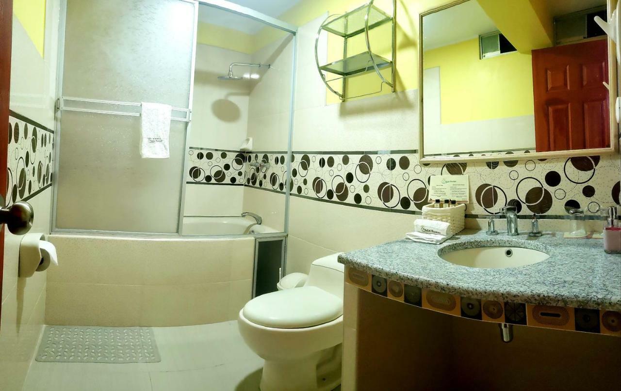 Morales Guest House อัวรัซ ภายนอก รูปภาพ