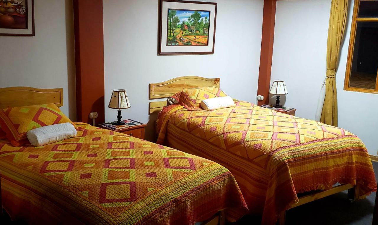 Morales Guest House อัวรัซ ภายนอก รูปภาพ