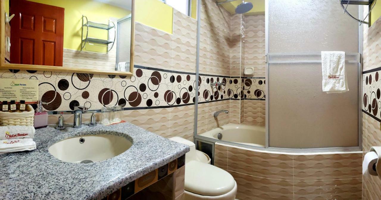 Morales Guest House อัวรัซ ภายนอก รูปภาพ